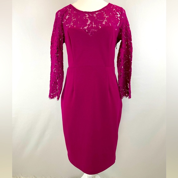 Lulu’s “All the Stars” Open Back Lace Mini  Fitted Dress, Medium - Picture 2 of 16